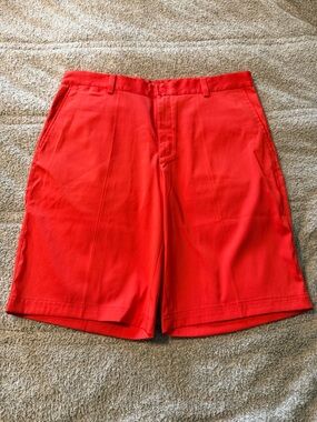 Nike Golf Men's Red Flat-Front Shorts